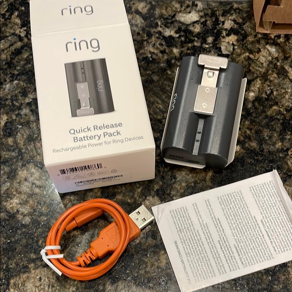 Ring Rechargeable Quick Release Battery Pack
